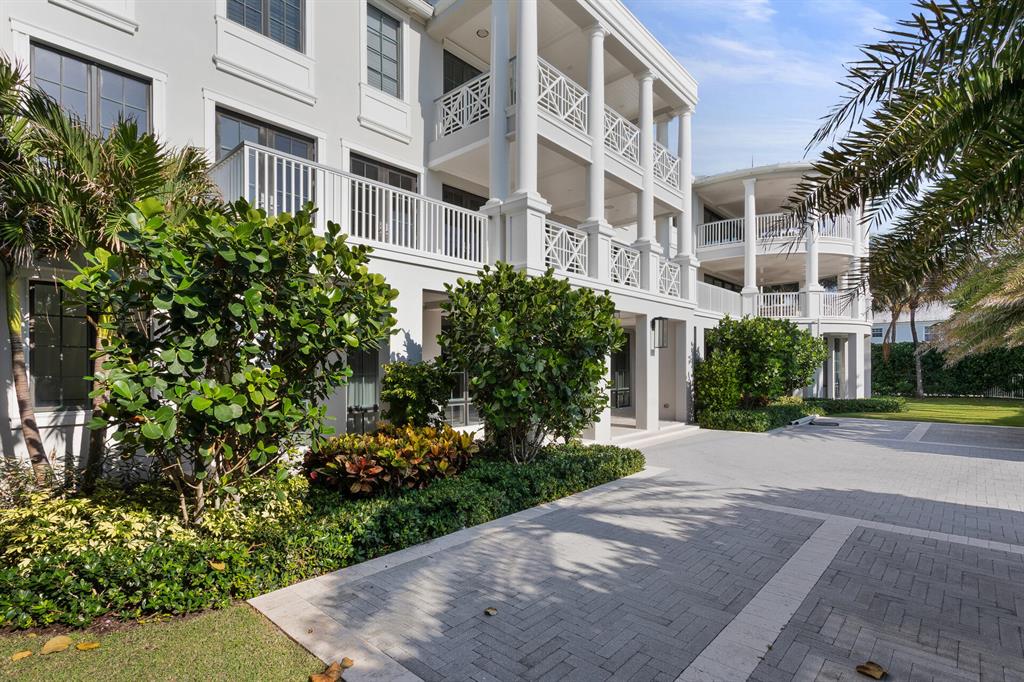 SEASPRAY ESTS DELRAY BCH - Residential