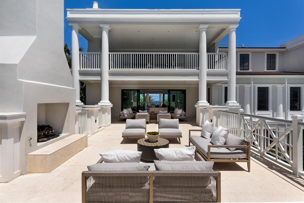 SEASPRAY ESTS DELRAY BCH - Residential