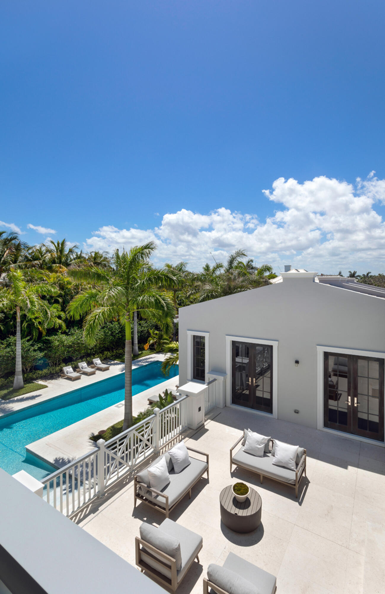 SEASPRAY ESTS DELRAY BCH - Residential