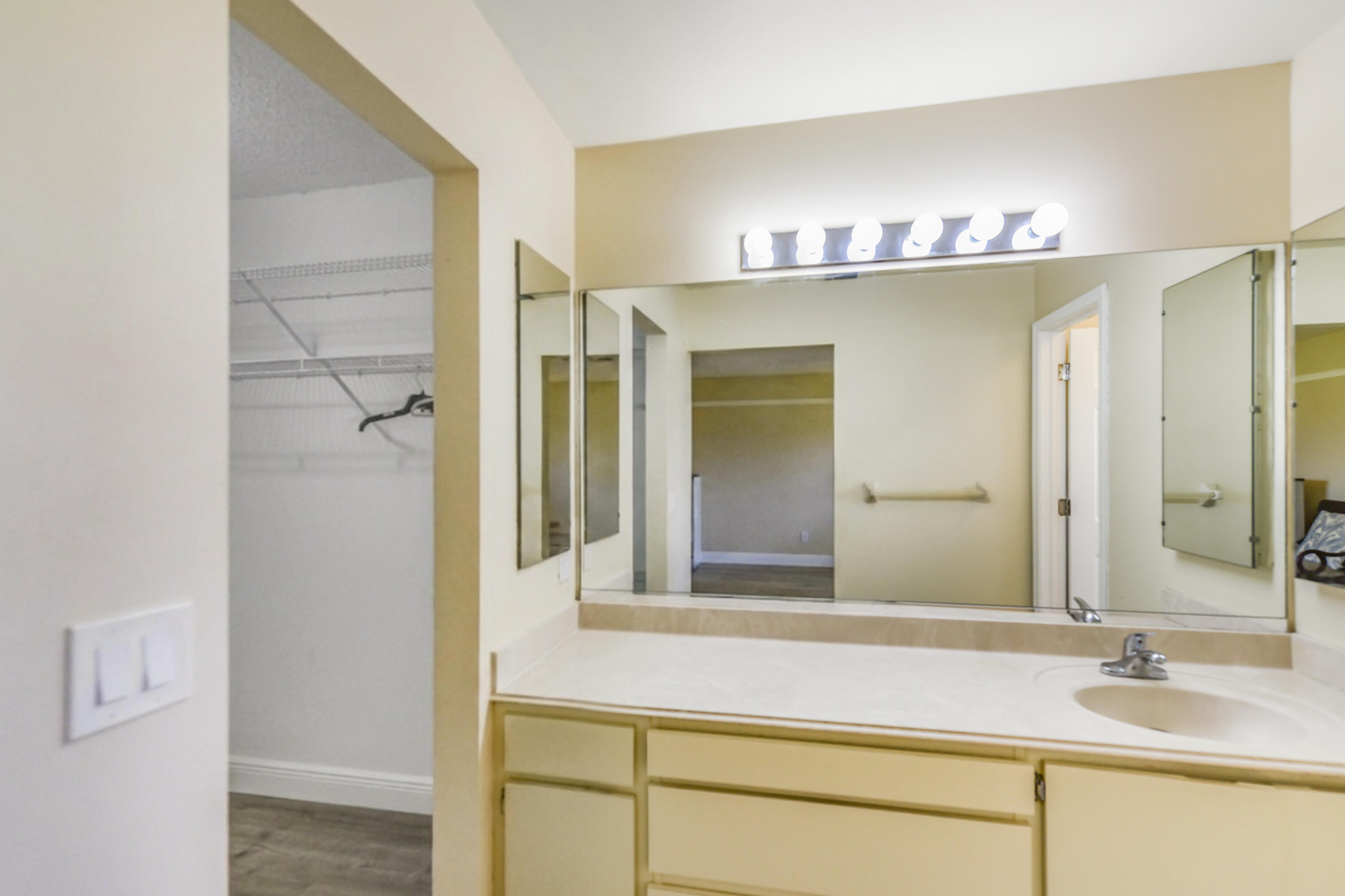 EASTPOINTE SUB 9 - Residential
