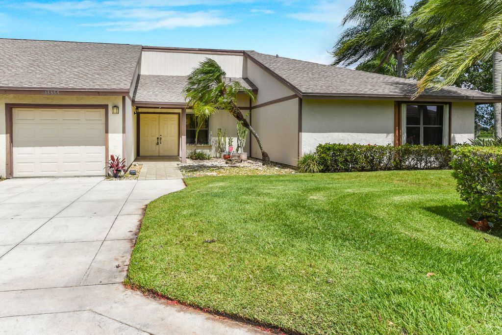 Photo of 13355 Touchstone Place, Palm Beach Gardens, FL 33418 (MLS # B26023565)