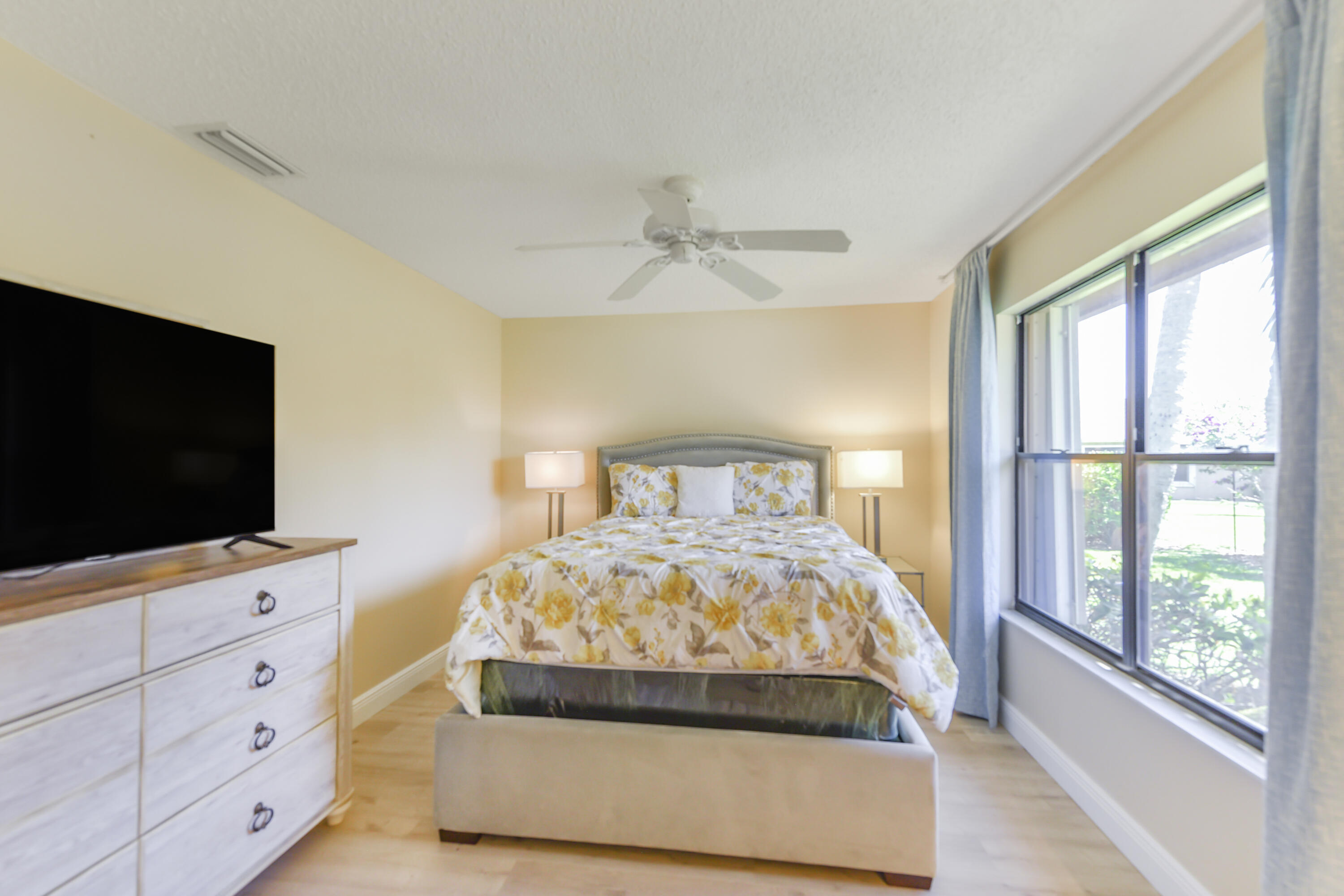 EASTPOINTE SUB 9 - Residential
