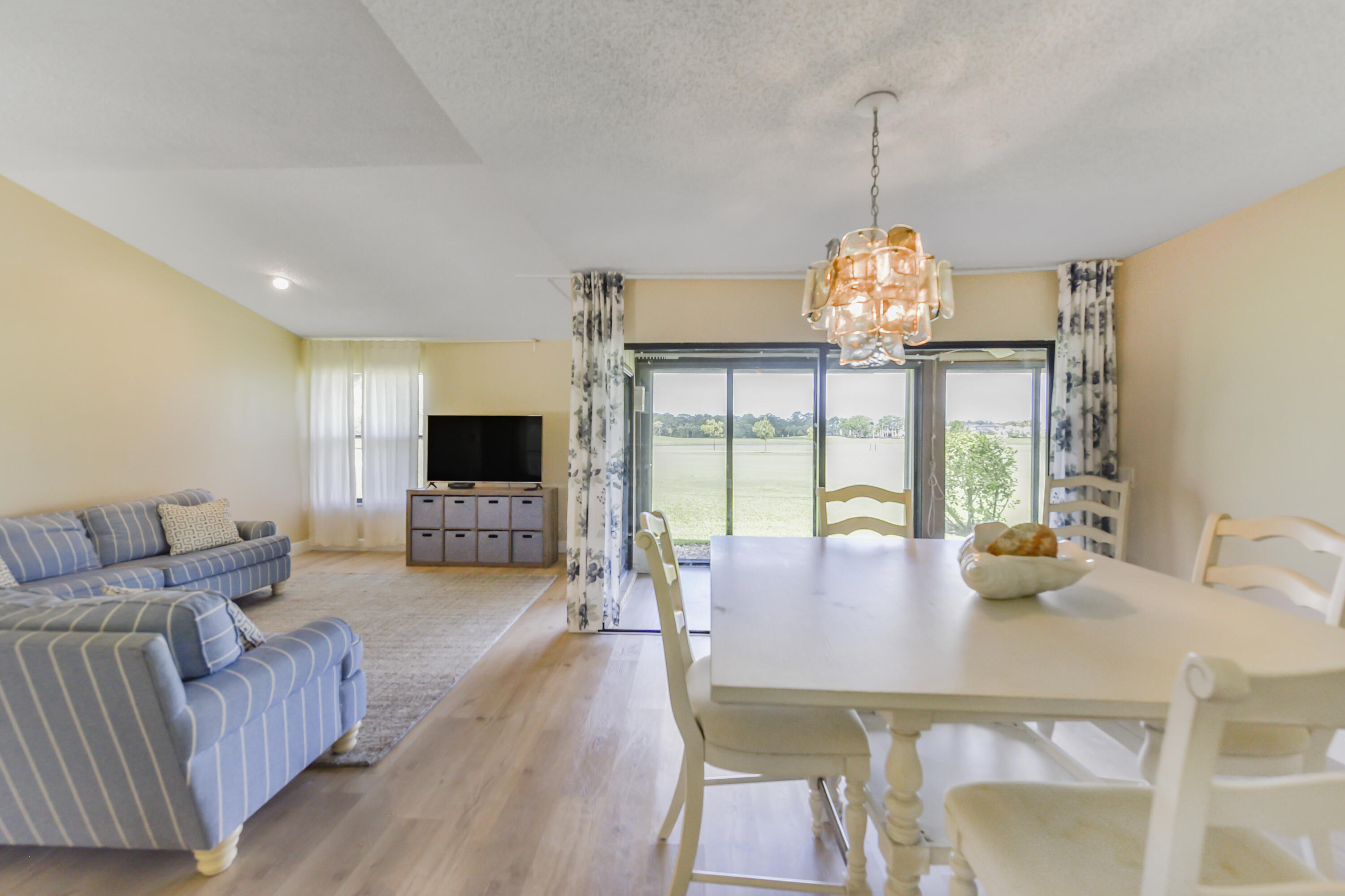 EASTPOINTE SUB 9 - Residential