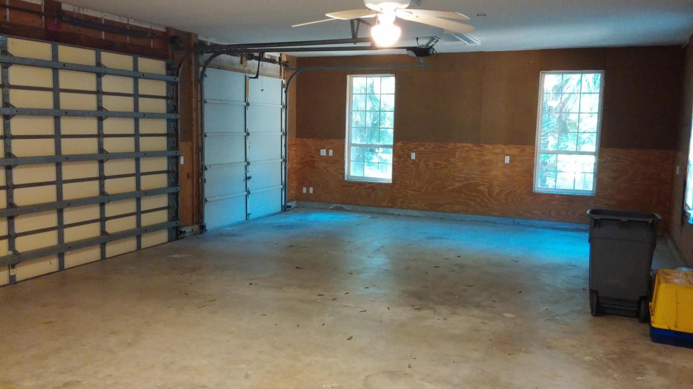 Palm Beach Country Estates - Residential