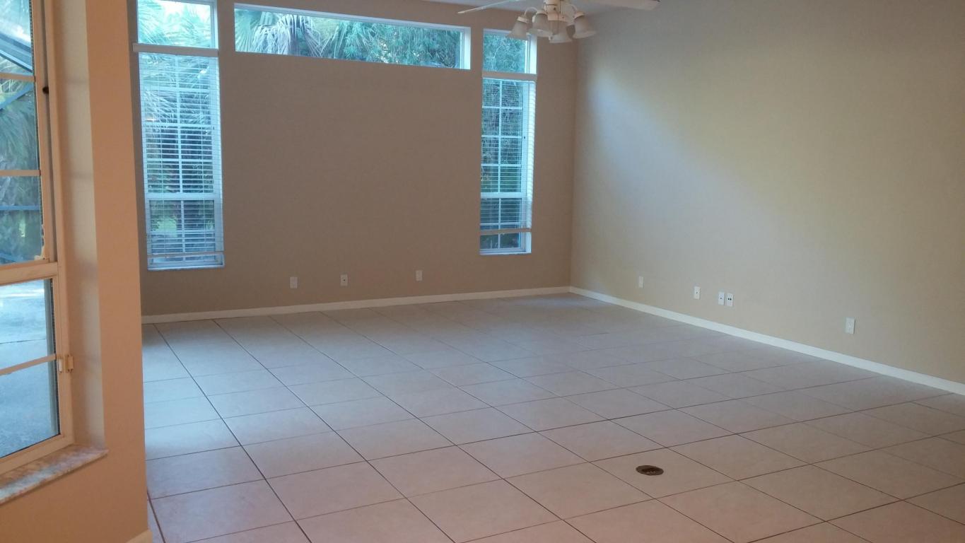 Palm Beach Country Estates - Residential