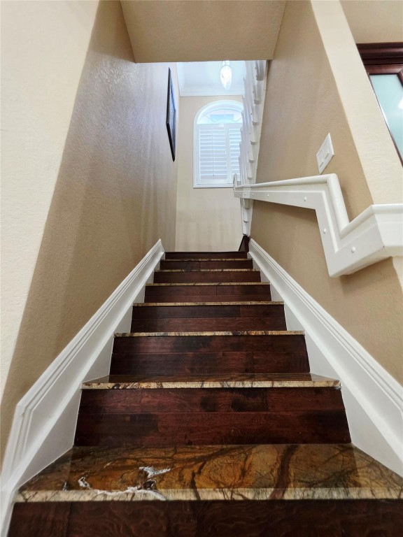 Pine Creek 174-177 B - Residential