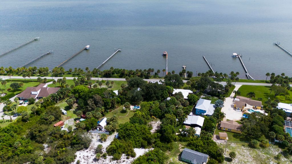 Photo of 3135 S Indian River Drive, Fort Pierce, FL 34982 (MLS # R11024751)