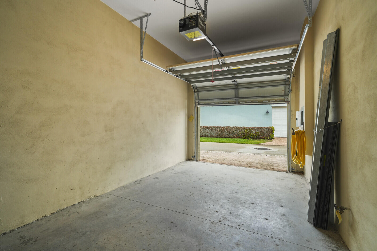 BOTANICA - Residential