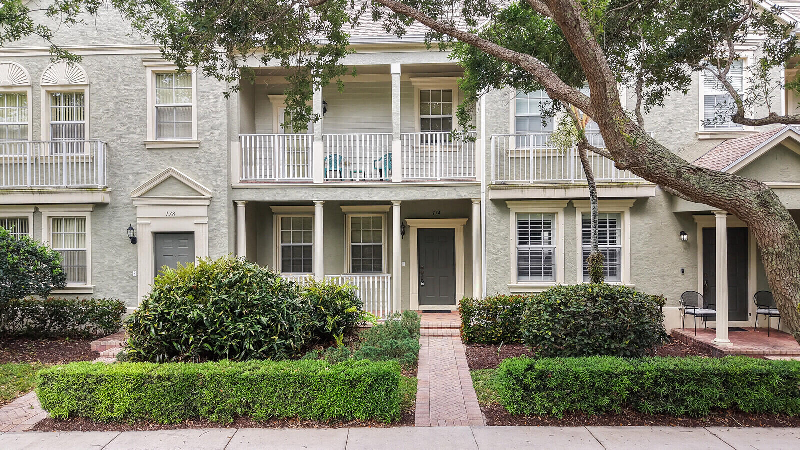 BOTANICA - Residential