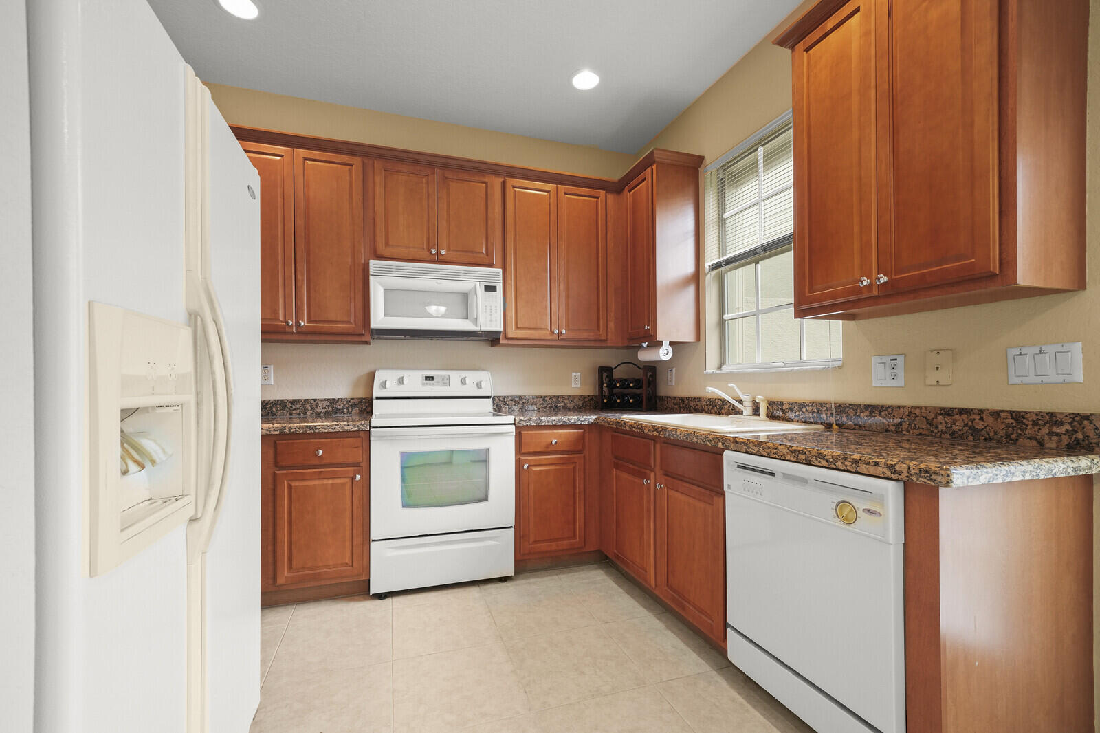 BOTANICA - Residential