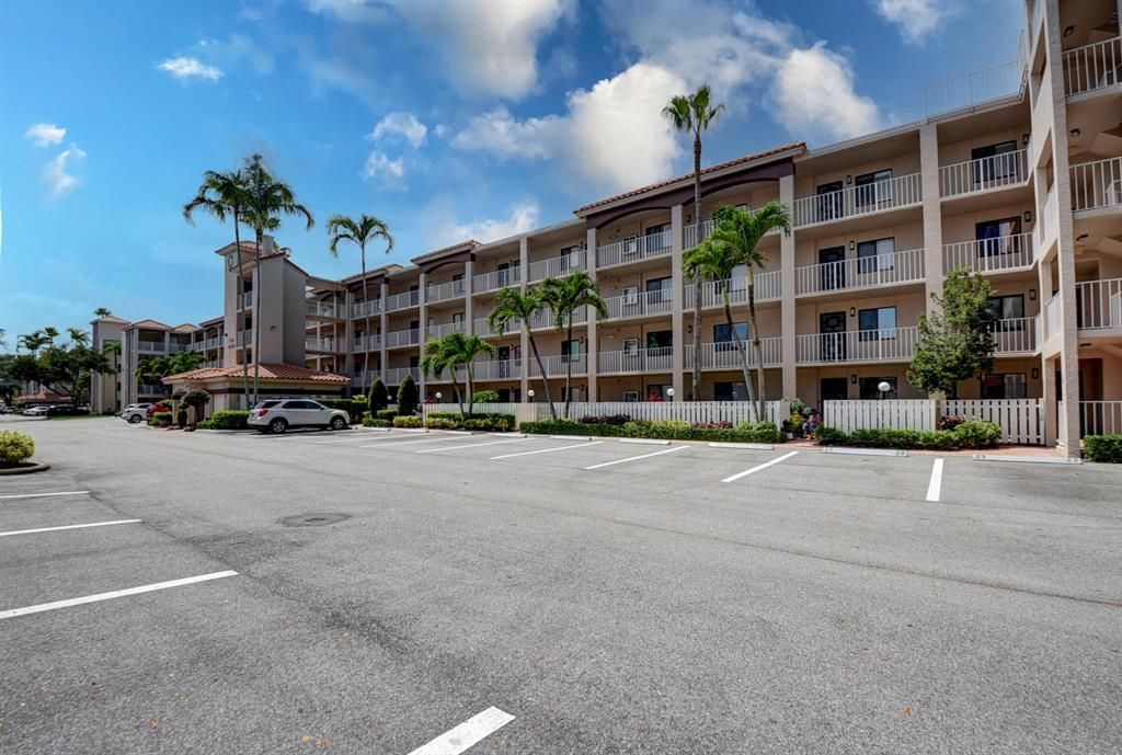 Photo of 6149 Pointe Regal Circle #409, Delray Beach, FL 33484 (MLS # R10730191)