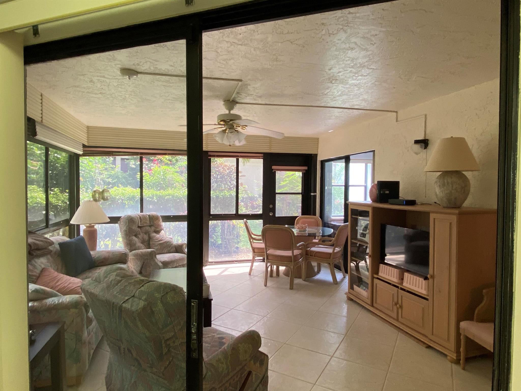 LUCERNE PARK CONDOS 1, 1A, 2 THRU 15 AND 23 THRU 2 - Residential Lease