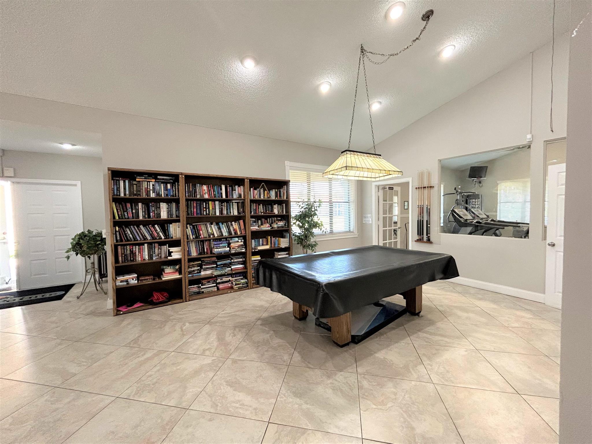 LUCERNE PARK CONDOS 1, 1A, 2 THRU 15 AND 23 THRU 2 - Residential Lease