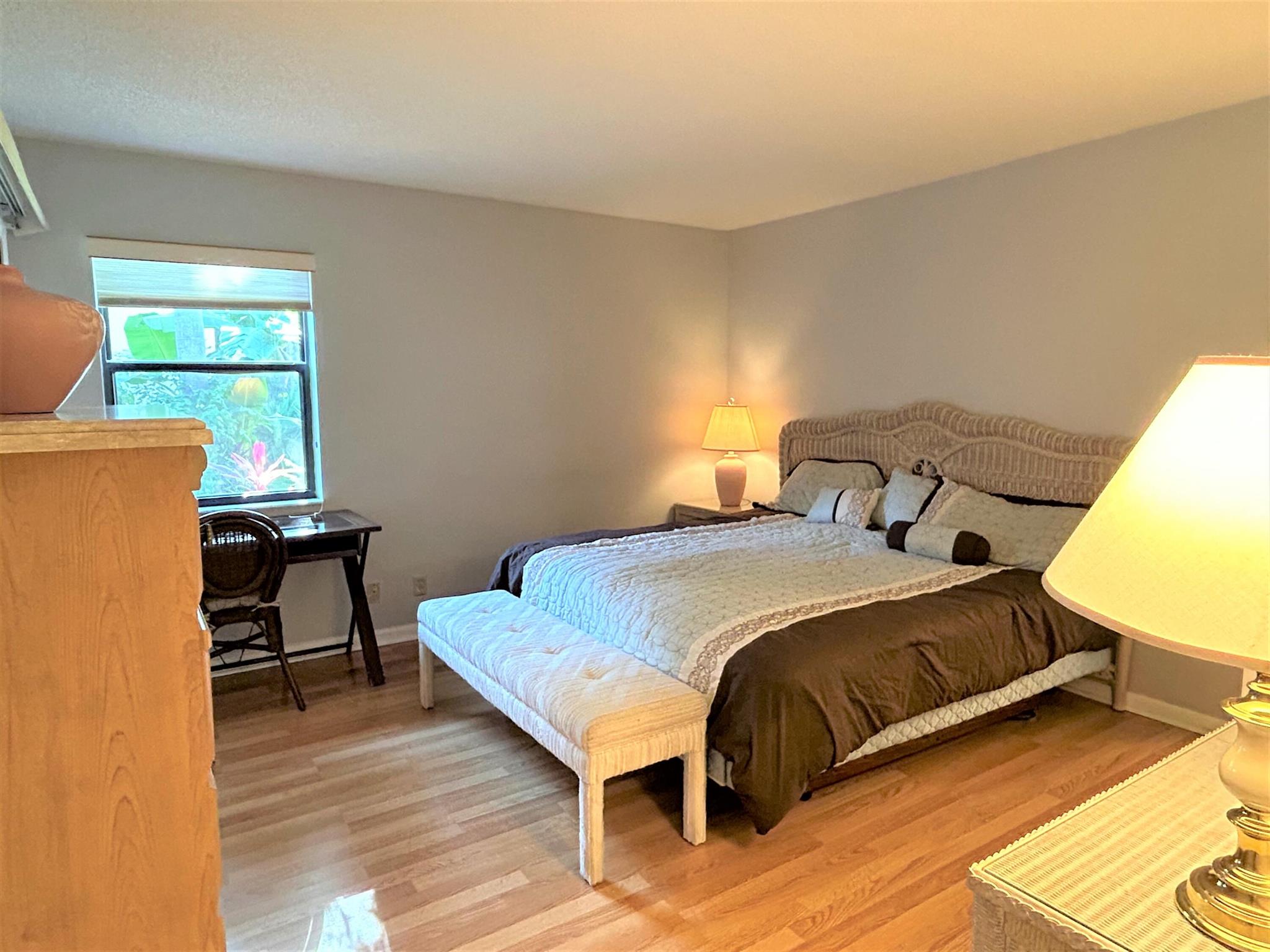 LUCERNE PARK CONDOS 1, 1A, 2 THRU 15 AND 23 THRU 2 - Residential Lease