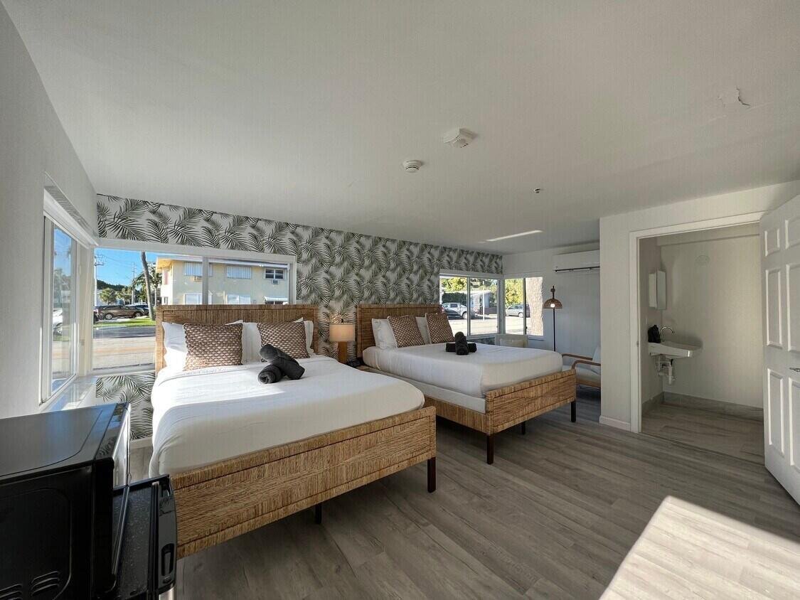 POMPANO BY THE SEA RESUB - Commercial Sale