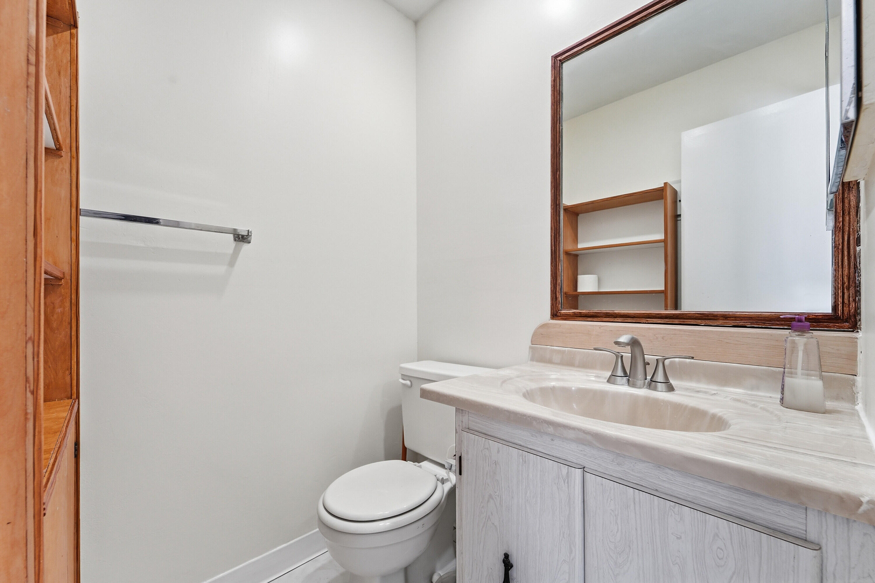 KINGS POINT NORMANDY CONDOS - Residential Lease