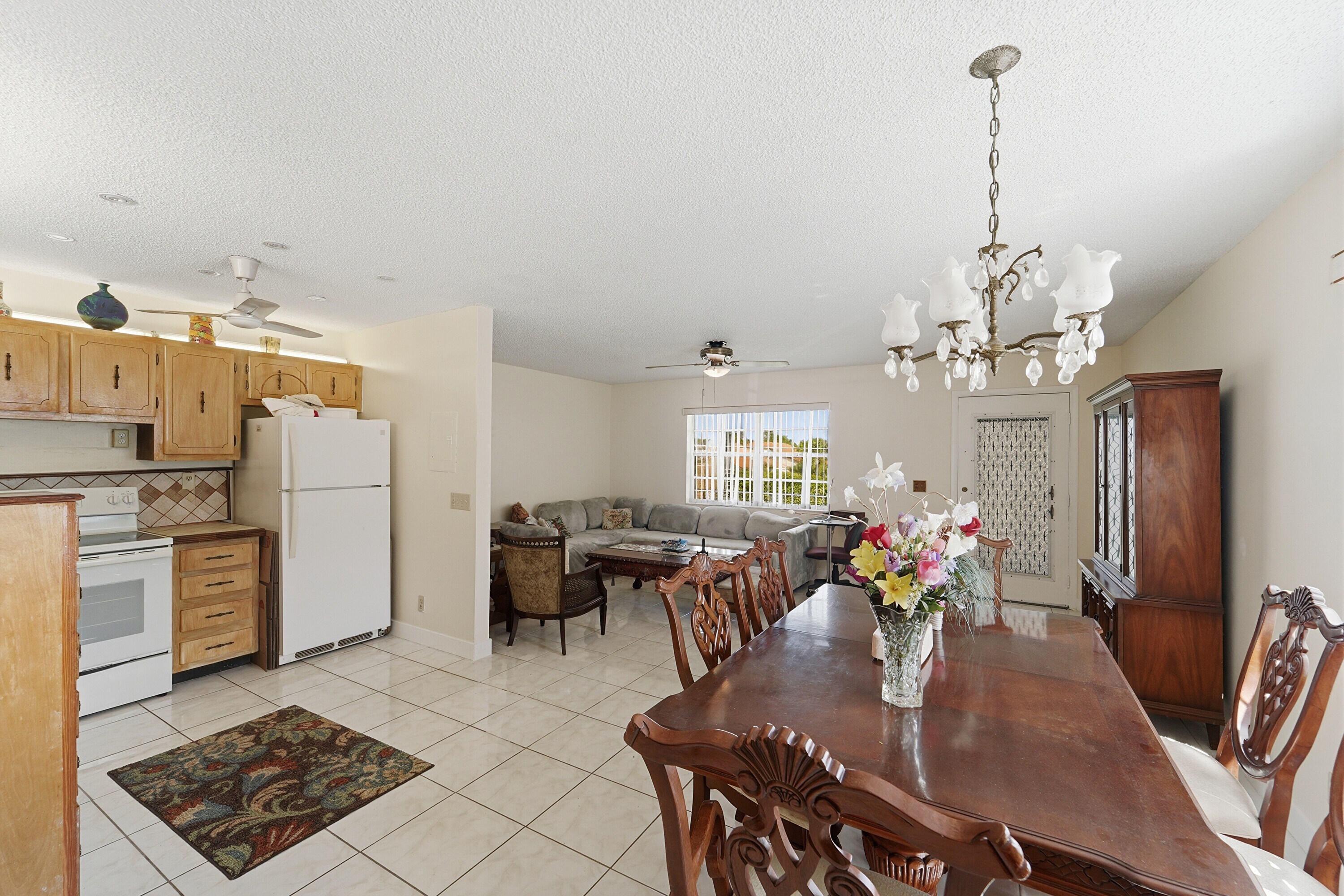 KINGS POINT NORMANDY CONDOS - Residential Lease