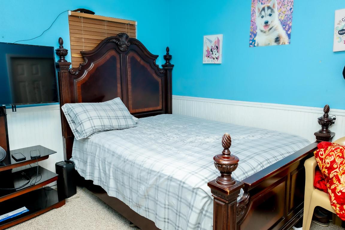 EMERALD COVE - Residential