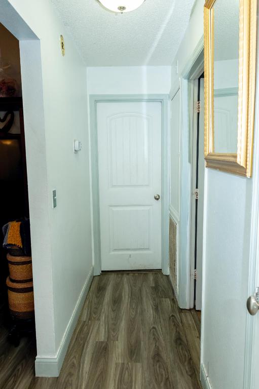 EMERALD COVE - Residential