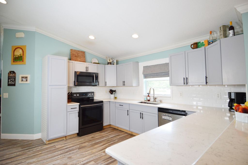 Photo of 5055 SE Primrose Way, Stuart, FL 34997 (MLS # R11010428)