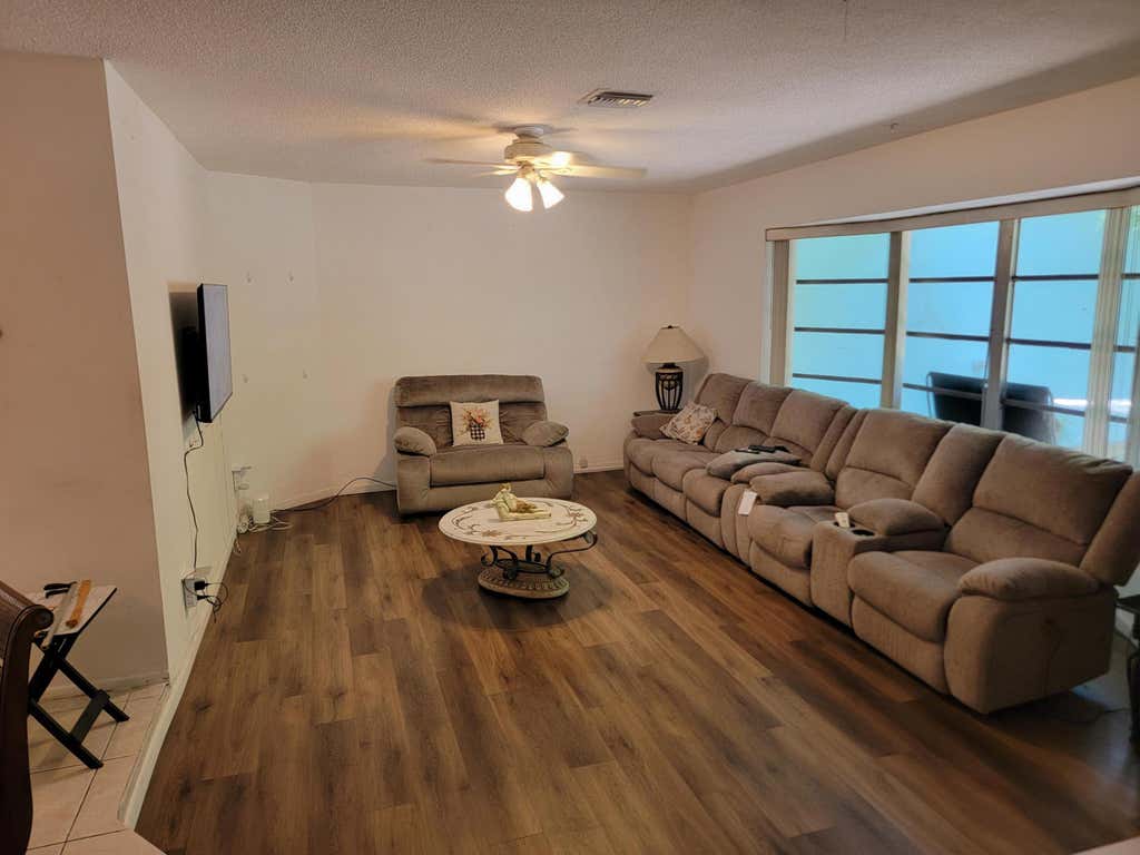 Photo of 5165 SW 10TH Court, Margate, FL 33068 (MLS # B26056359)