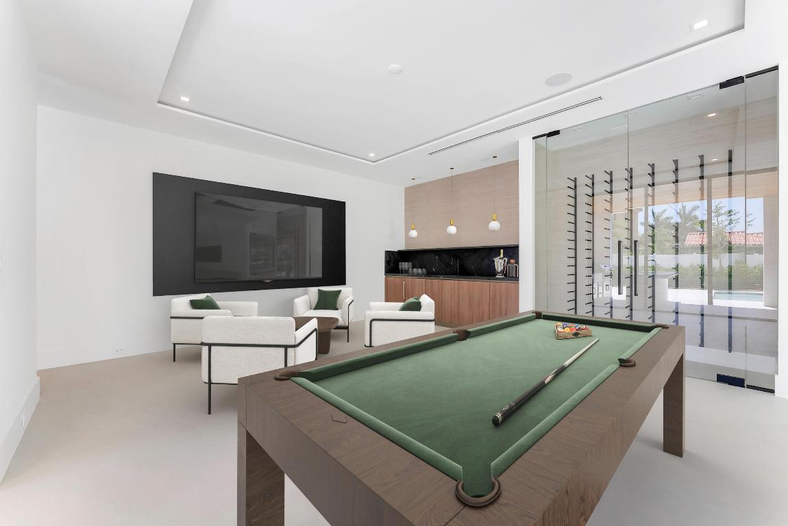 BOCA VILLAS - Residential