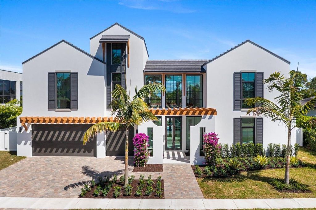 Photo of 880 NE 3rd Avenue, Boca Raton, FL 33432 (MLS # R11074656)