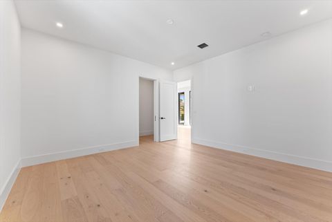 listing image 55