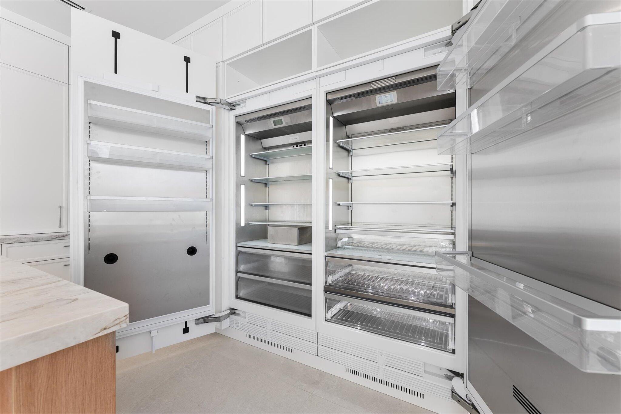 BOCA VILLAS - Residential