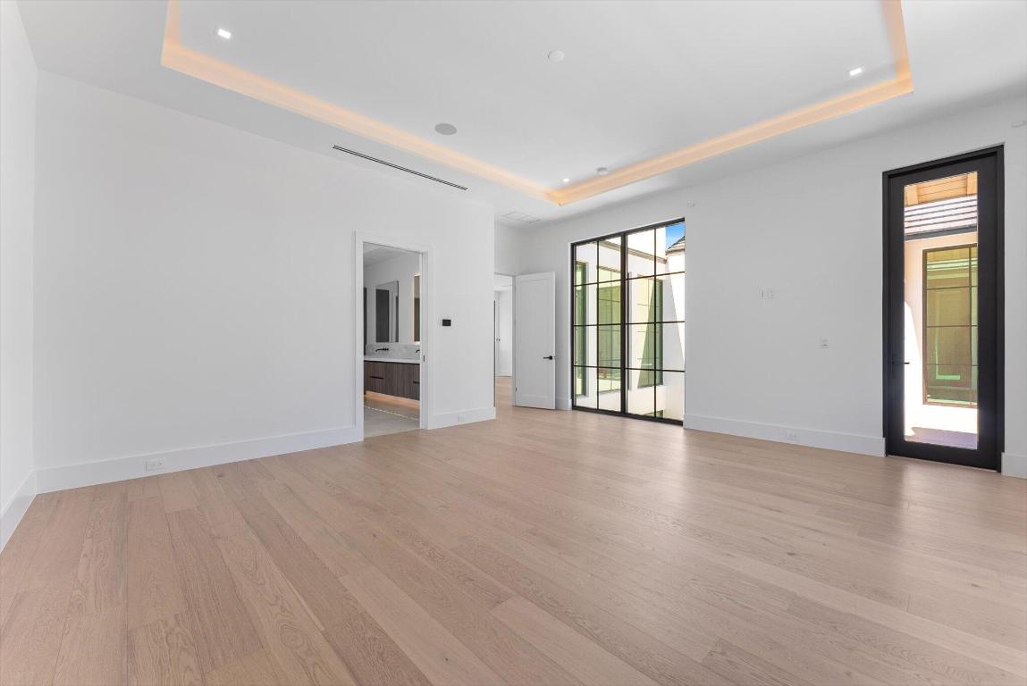 BOCA VILLAS - Residential