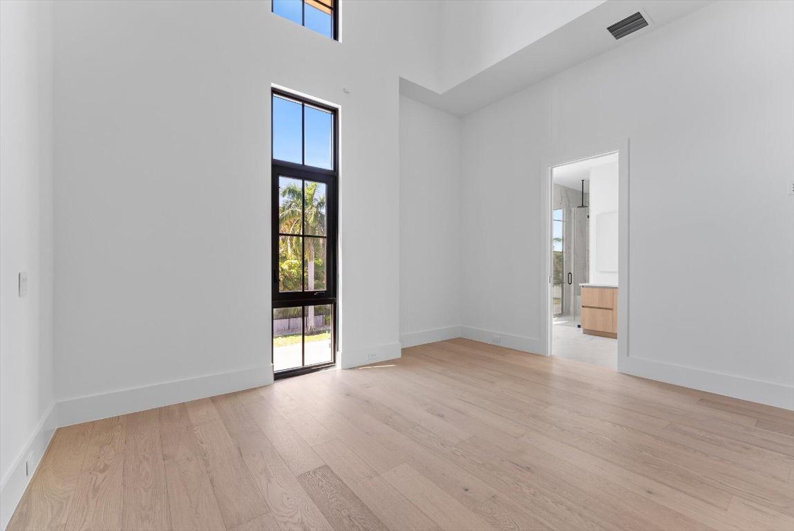 BOCA VILLAS - Residential