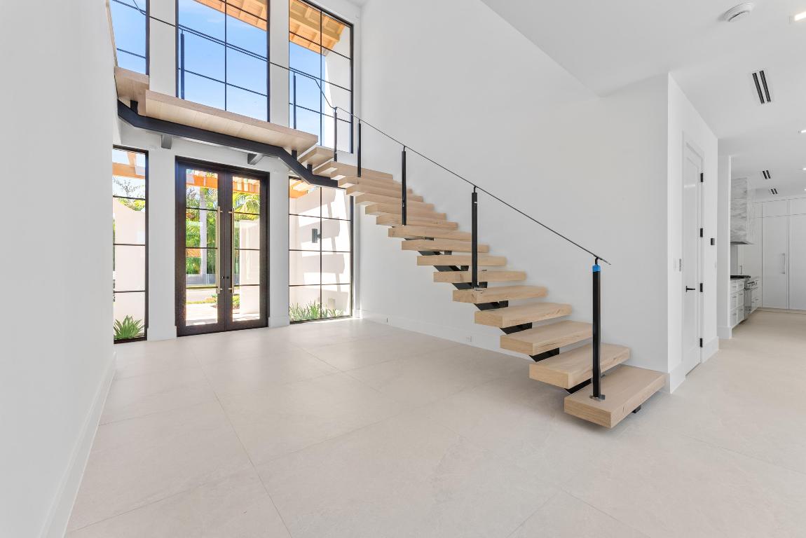 BOCA VILLAS - Residential