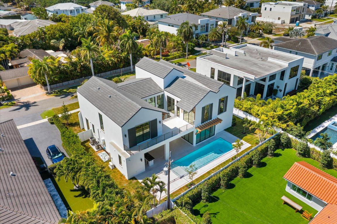 BOCA VILLAS - Residential