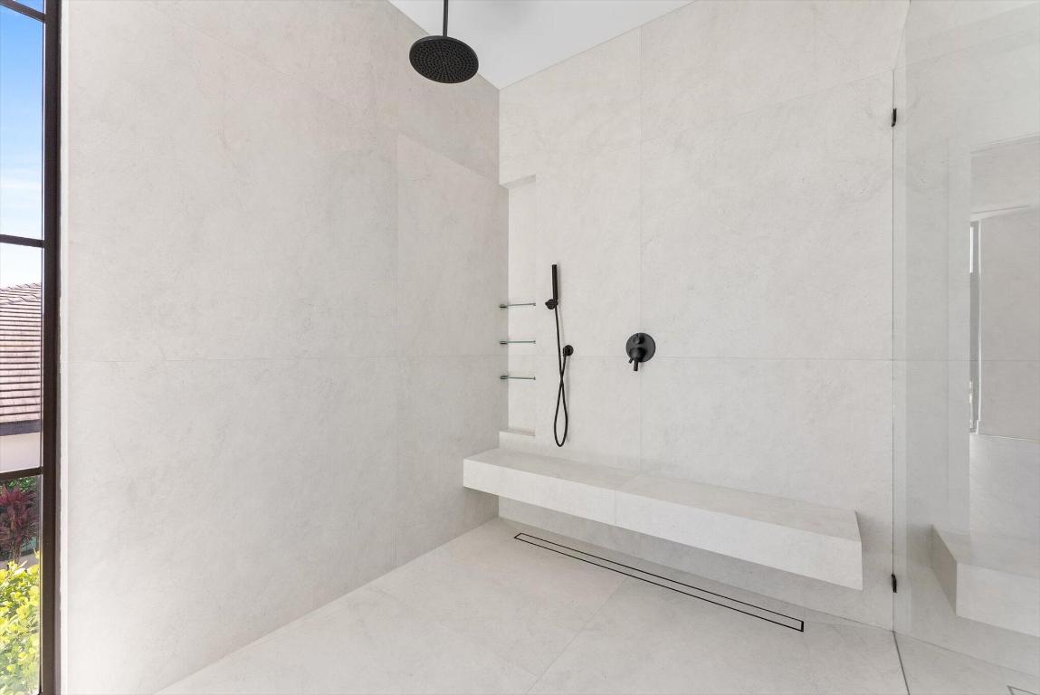 BOCA VILLAS - Residential