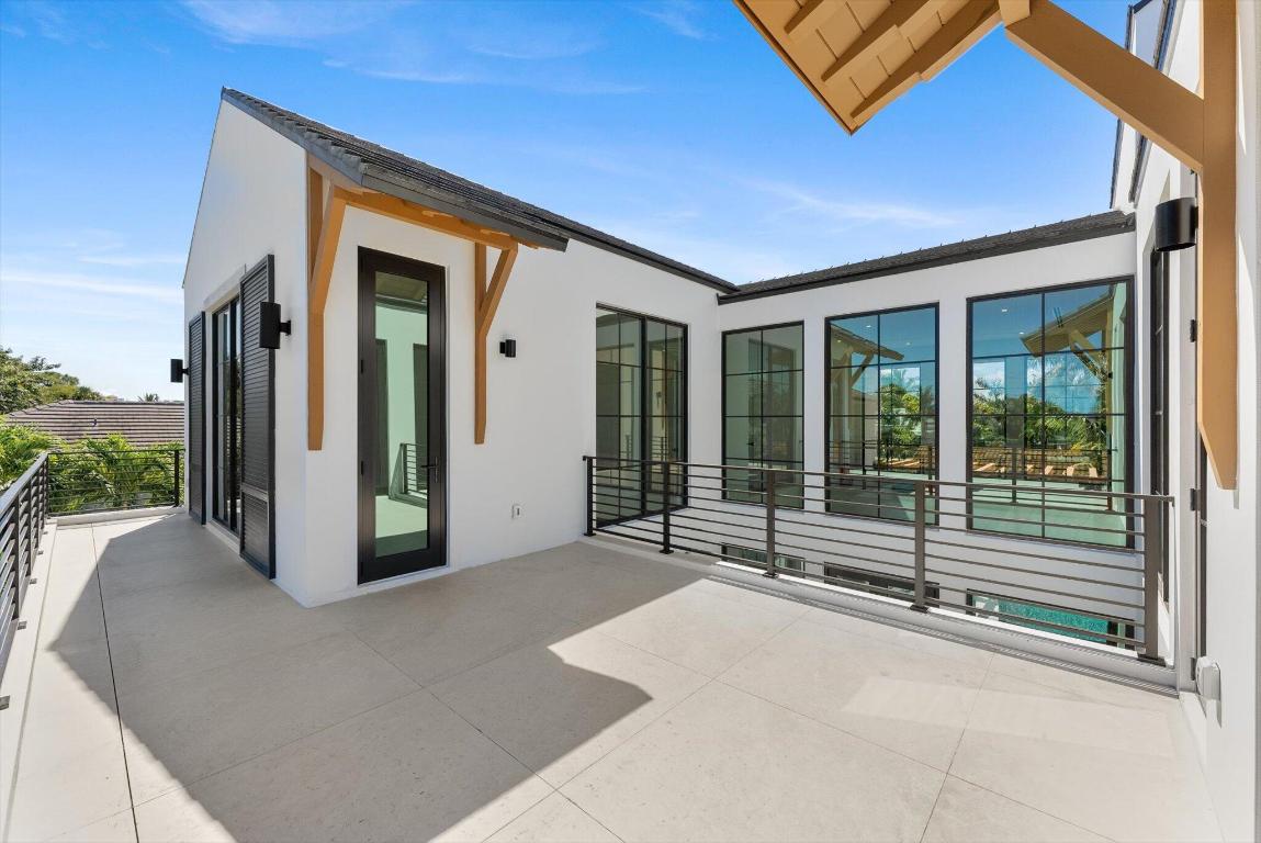 BOCA VILLAS - Residential