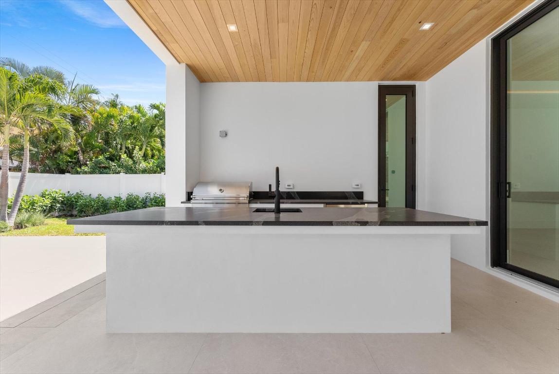 BOCA VILLAS - Residential