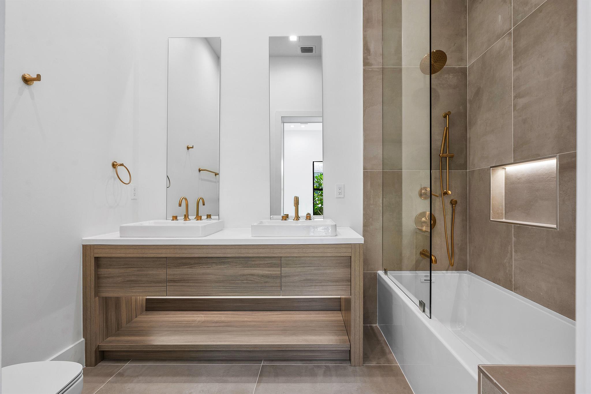 LAKE EDEN SUB 3 - Residential