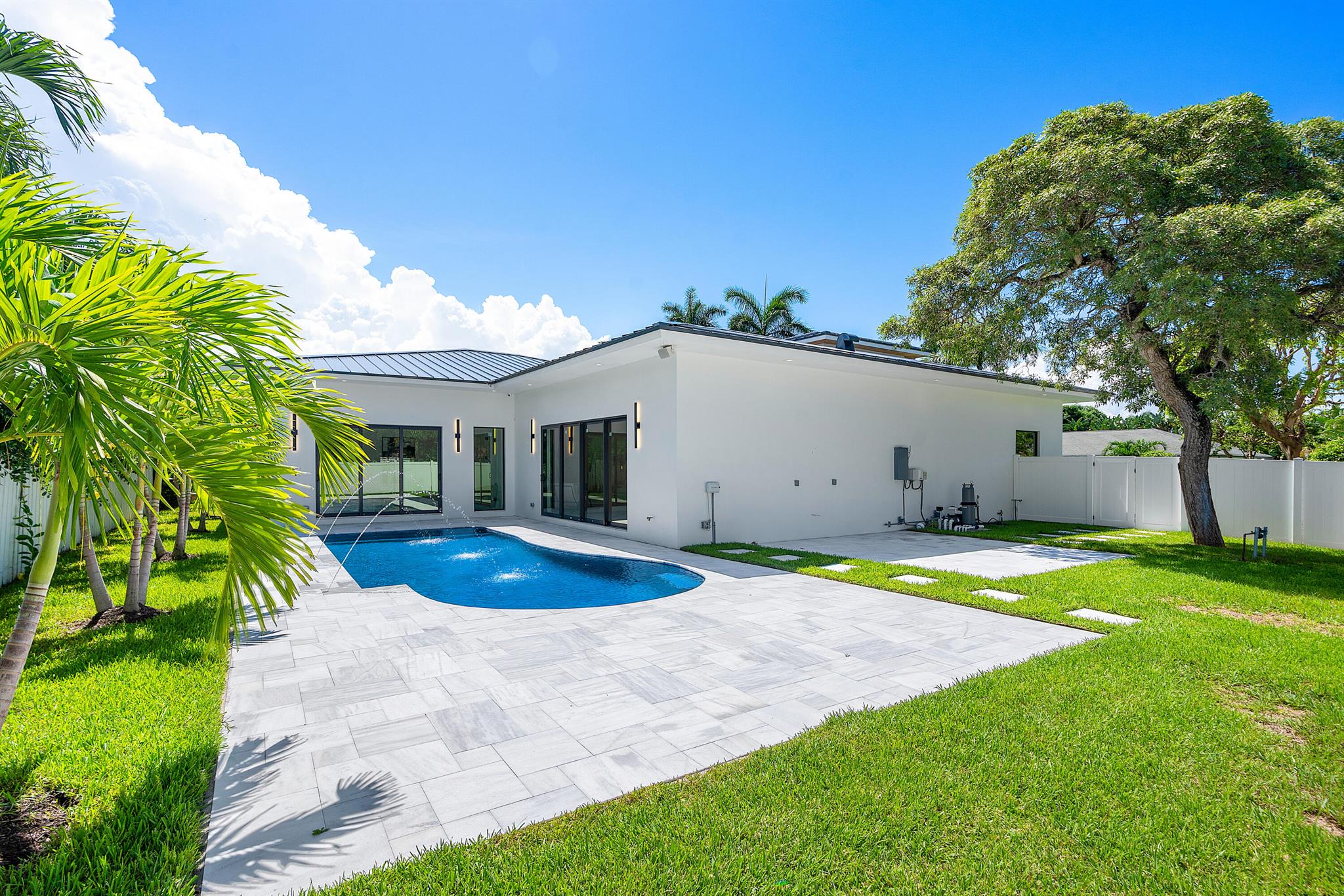 LAKE EDEN SUB 3 - Residential