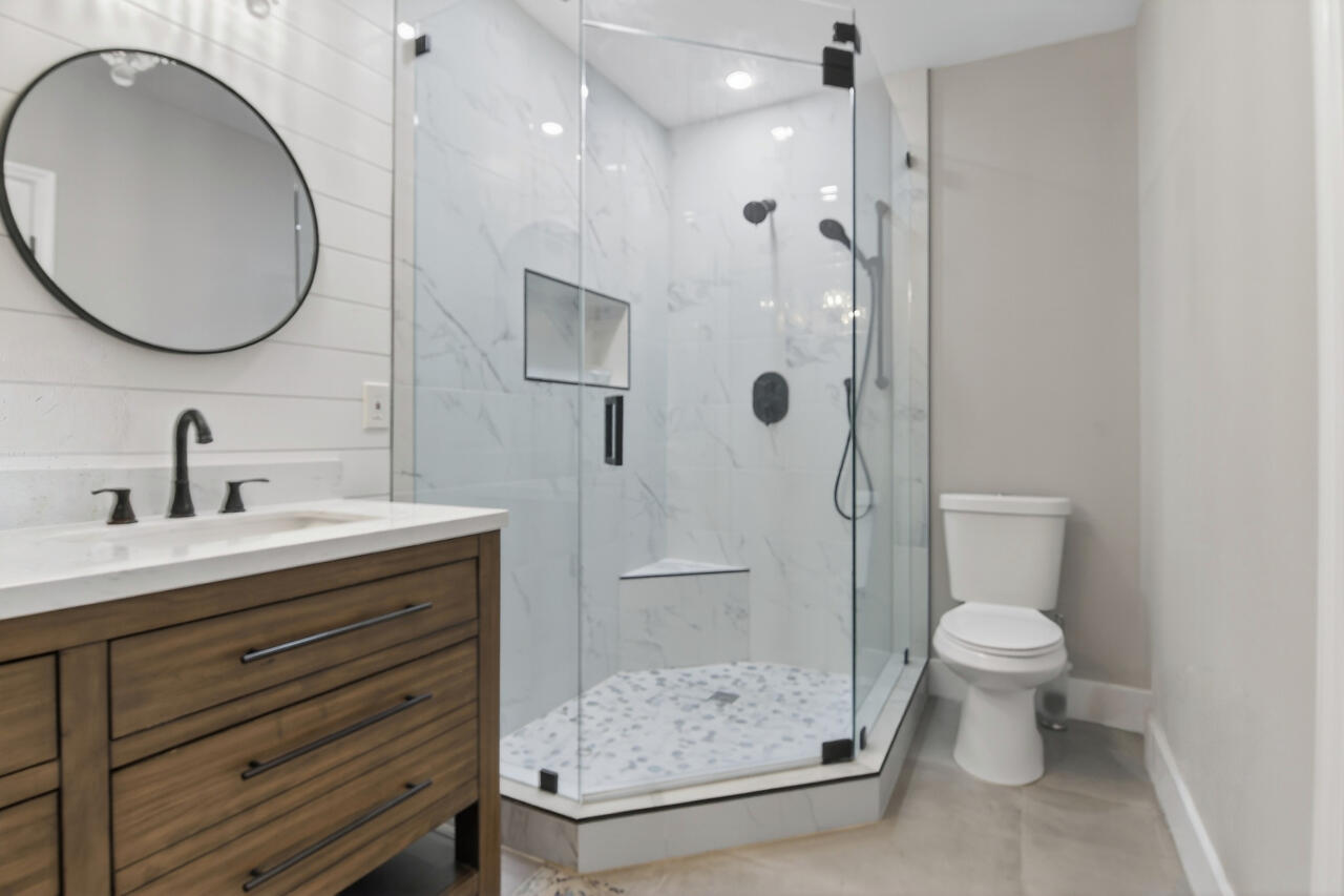 DUNBAR WOODS CONDO 4 - Residential