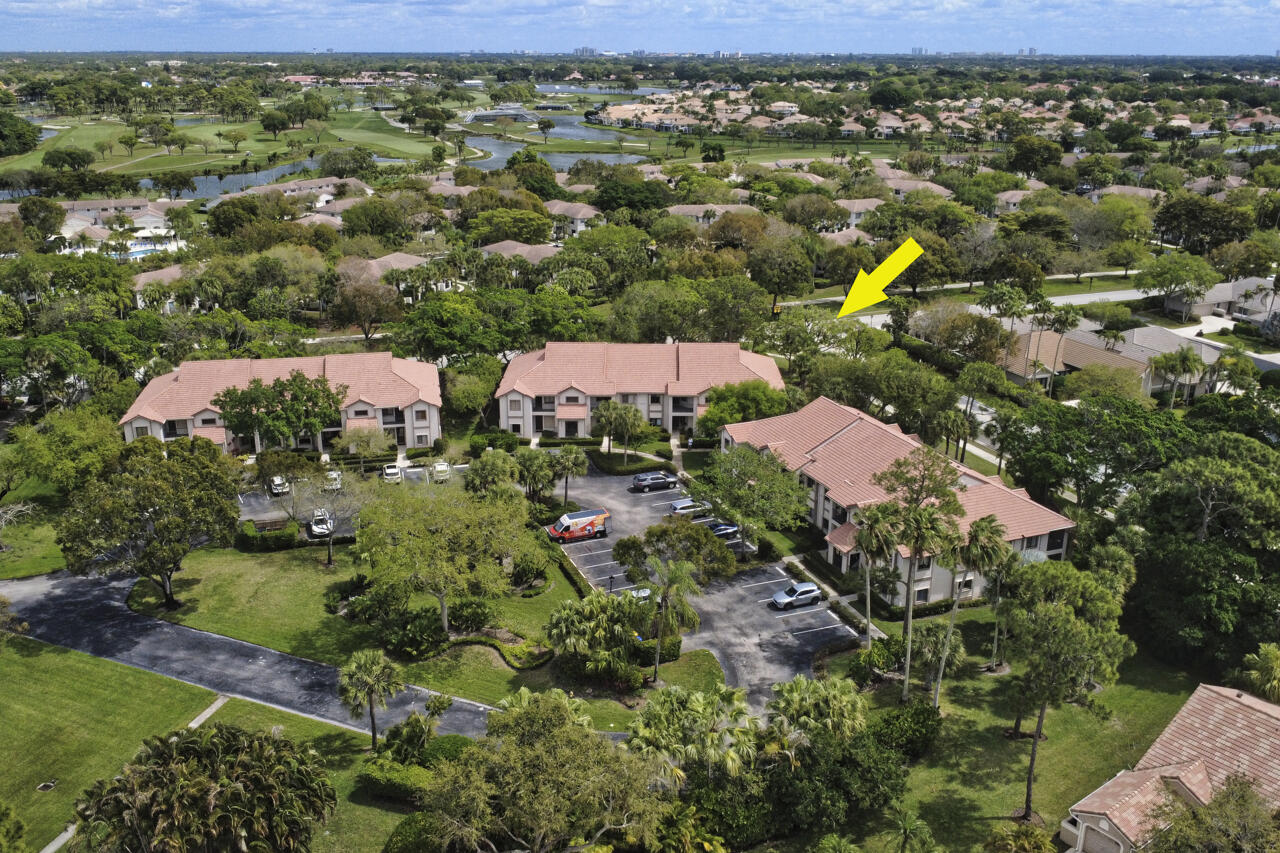 DUNBAR WOODS CONDO 4 - Residential