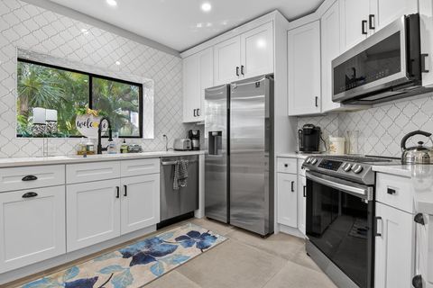 1143 Duncan Circle Unit 104 Palm Beach Gardens FL 33418