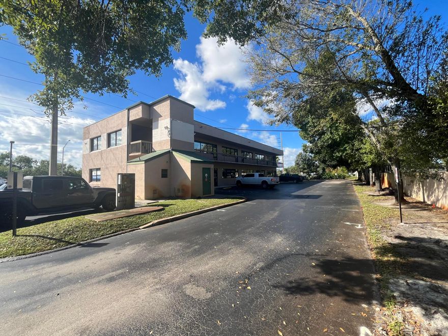 FURNISHED ENTIRE OFFICE FOR RENT