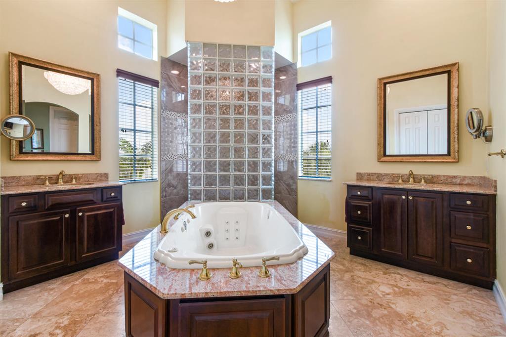 JUPITER KEY 4 - Residential