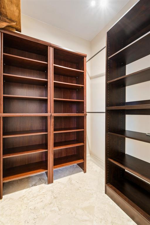 JUPITER KEY 4 - Residential