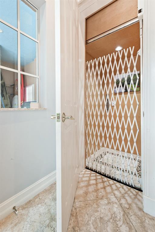 JUPITER KEY 4 - Residential