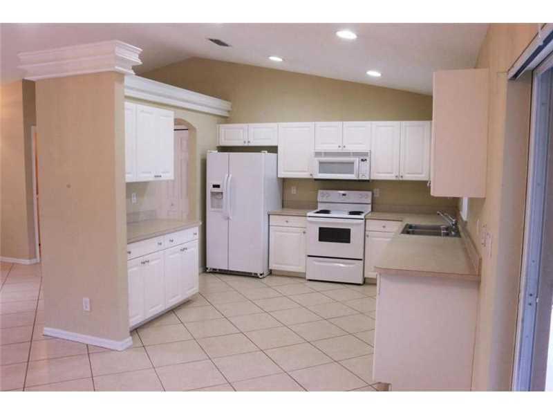 PORT ST LUCIE SECTION 27 - Residential Lease