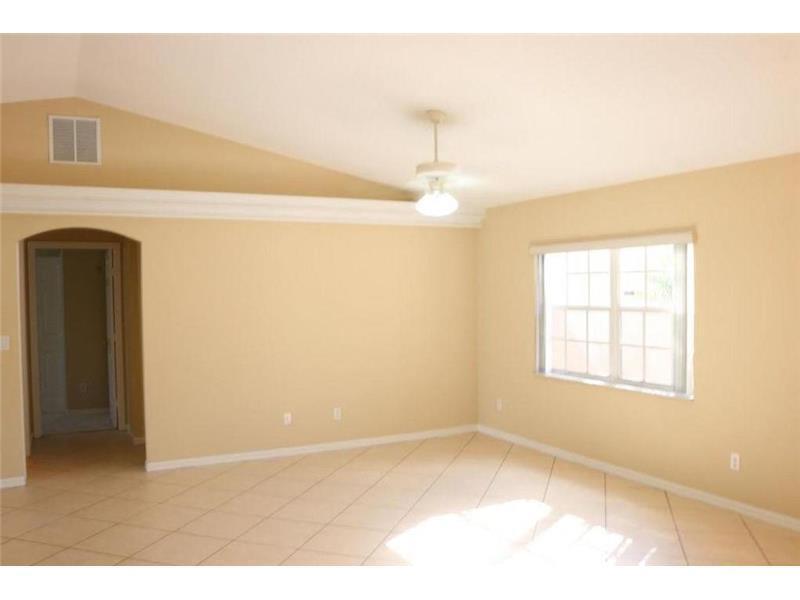 PORT ST LUCIE SECTION 27 - Residential Lease