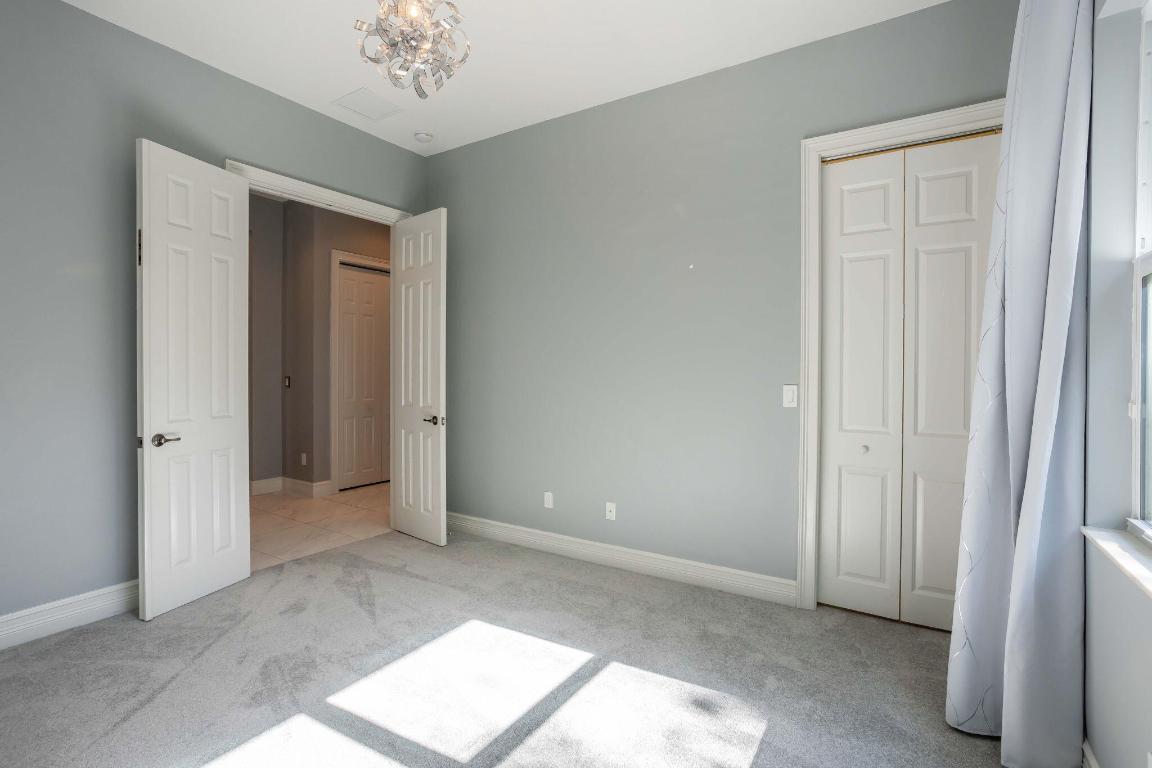 VALENCIA COVE - Residential