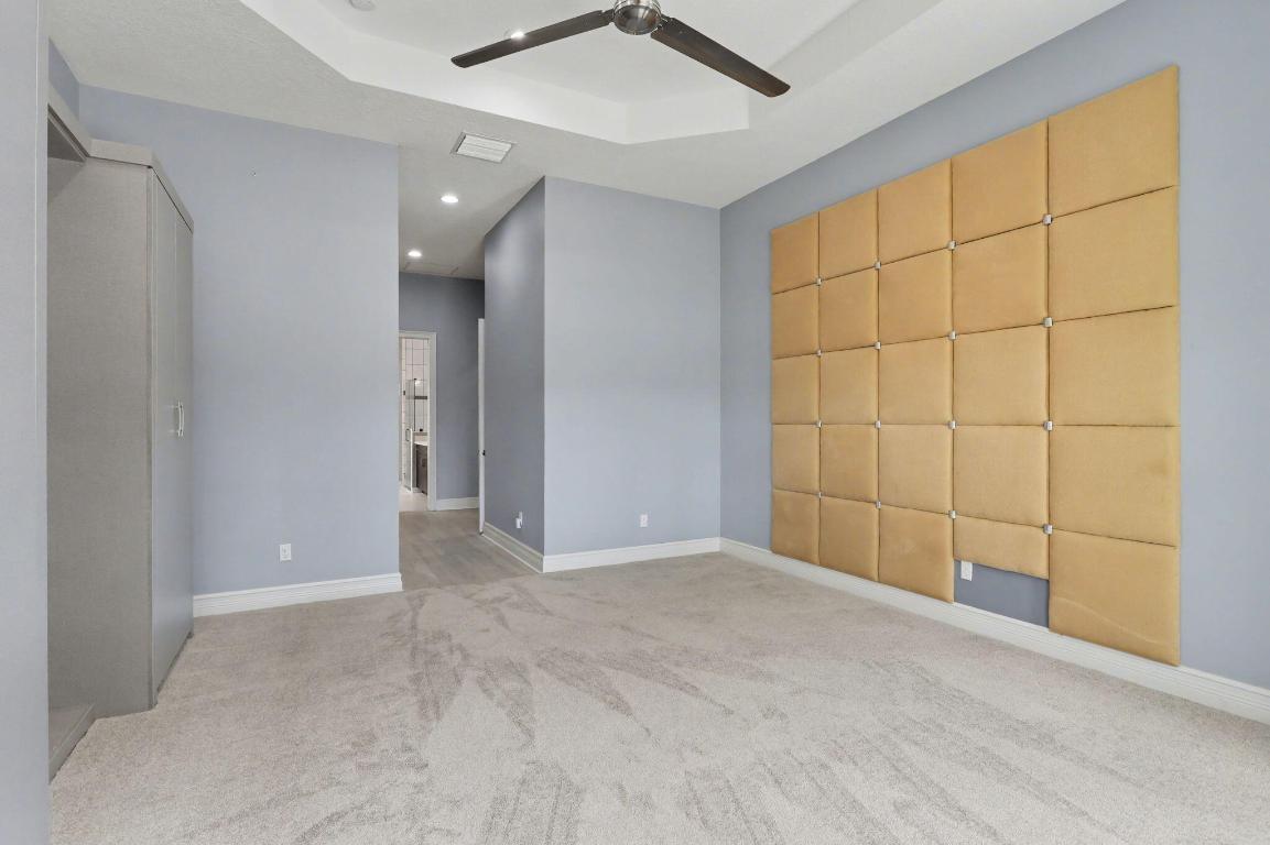 VALENCIA COVE - Residential