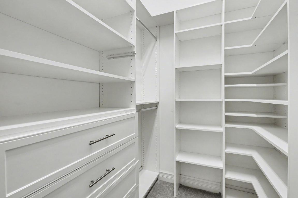 VALENCIA COVE - Residential